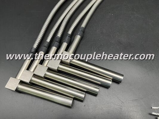 Space-Optimized Heating: 90° Right-Angle Cartridge Heater With Steel Cube Junction